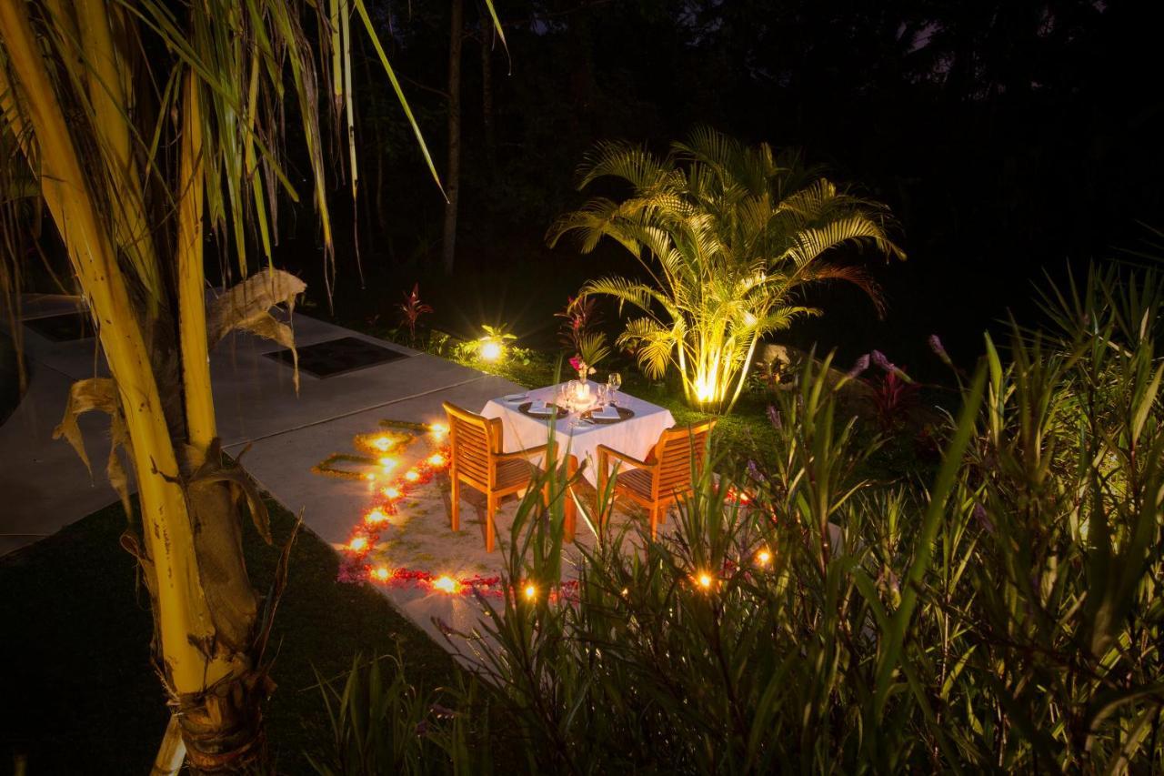 Vrindavan Ubud Villa Tegallalang  Exteriör bild